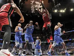 亚博_凯尔特人NBA战胜迈阿密热火杰伦布朗突破建功的简单介绍